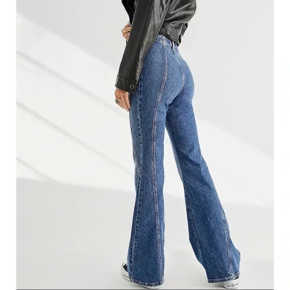 NWT Free People Florence Flare Jeans High Rise Stretch Dark Wash Indigo Blue 31 - Picture 2 of 9